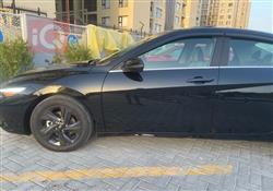 هیۆندای ئەلەنترا